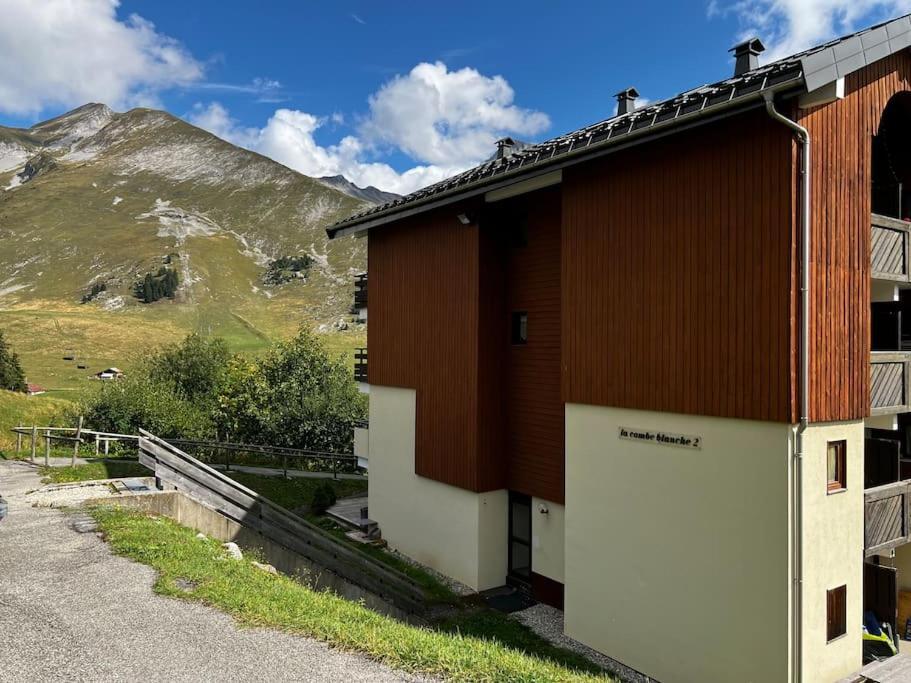 Appartement La Clusaz Avec Terrasse Sur Les Pistes De Ski Manigod Eksteriør bilde